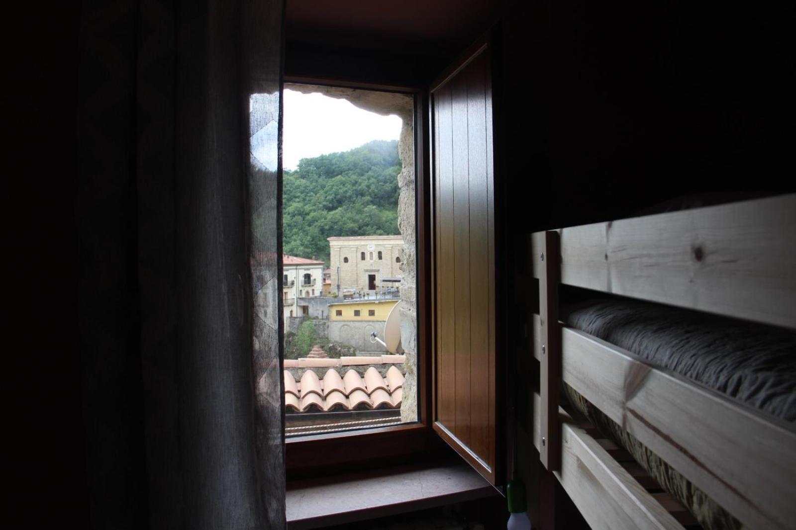 Casa Vacanze Sud E Magia Castelmezzano Buitenkant foto